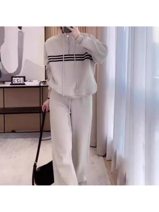 Suitable for Weight Below 165.35LB MM Super Set Winter New Age-Reducing Fashion Sweatshirt Women's Casual Pants Two-Piece Set Trendy